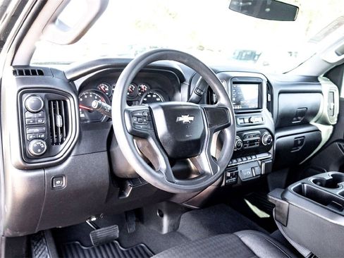 Used 2024 Chevrolet Silverado 1500 Custom w/ Turbomax Blackout Package image 15