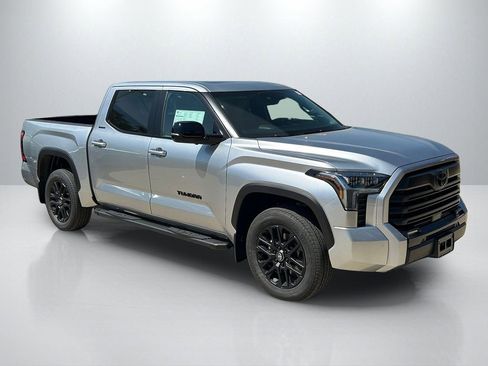 New 2026 Toyota Tundra Limited AWD/4WD image 3