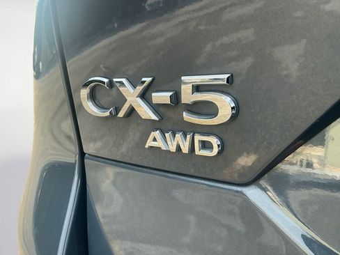 Used 2024 MAZDA CX-5 Carbon Edition image 16