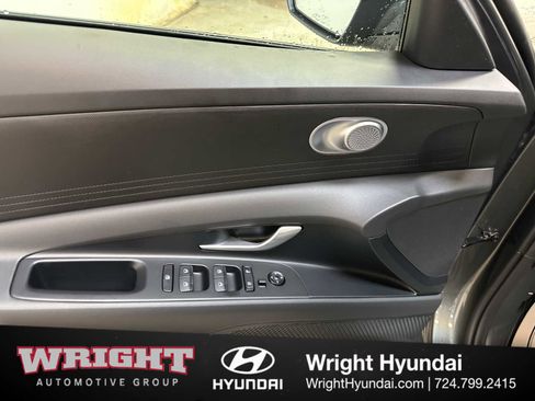 New 2026 Hyundai Elantra Blue image 11