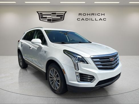Used 2019 Cadillac XT5 Luxury AWD/4WD image 3