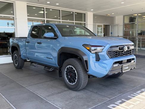 New 2026 Toyota Tacoma TRD Off-Road AWD/4WD image 6