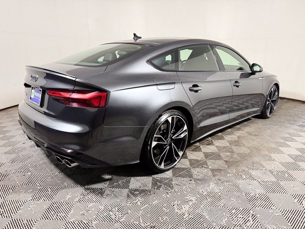 Used 2022 Audi S5 Prestige AWD/4WD image 7