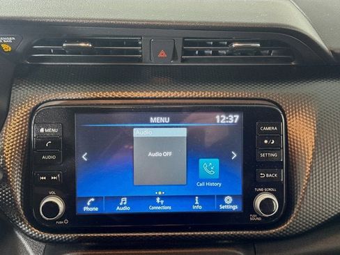 Used 2023 Nissan Kicks SV w/ Interior Electronics Package image 12