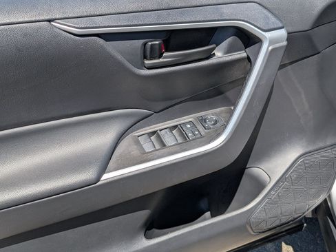 Used 2025 Toyota RAV4 LE FWD image 15