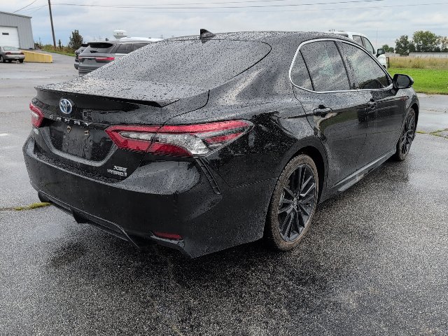 Used 2024 Toyota Camry XSE w/ Cold Weather Package FWD image 6