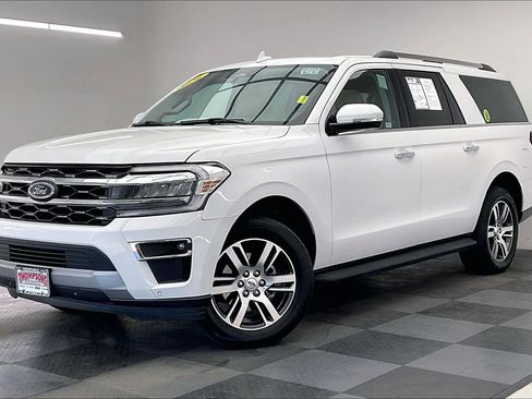 Used 2024 Ford Expedition Max Limited image 12