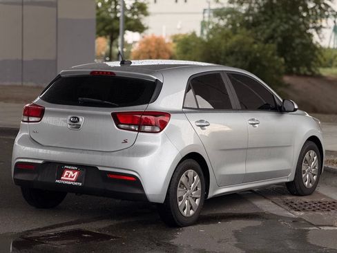 Used 2018 Kia Rio S FWD image 7