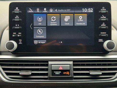 Used 2020 Honda Accord Sport image 24