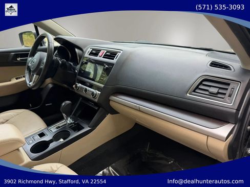 Used 2016 Subaru Legacy 3.6R Limited AWD/4WD image 10