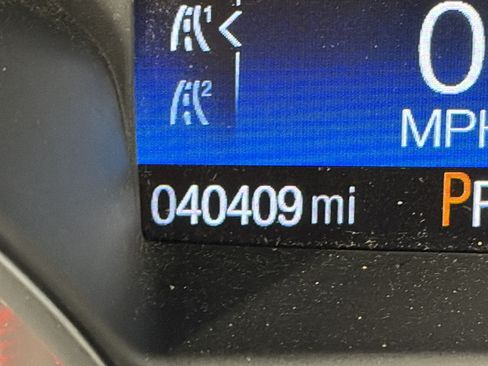 Used 2017 Ford Escape S FWD image 5