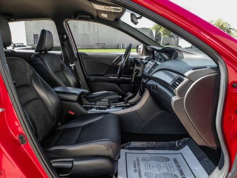 Used 2016 Honda Accord Sport image 42