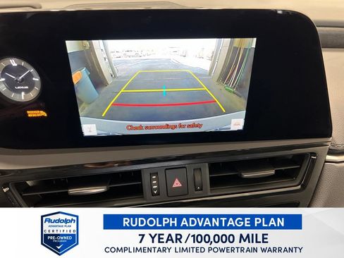 Used 2025 Lexus ES 300h w/ Premium Package FWD image 20