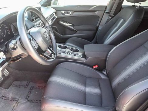 Used 2024 Honda Civic Sport image 19