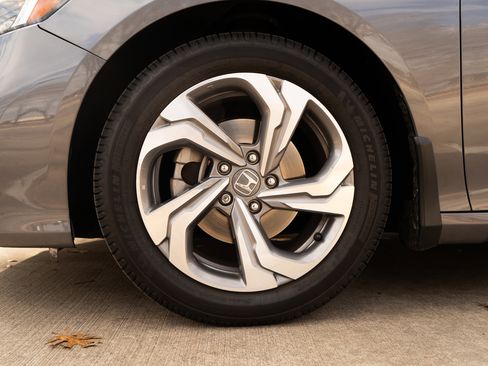 Used 2020 Honda Accord EX-L image 14