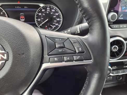 Used 2025 Nissan Sentra SV w/ All-Weather Package FWD image 16