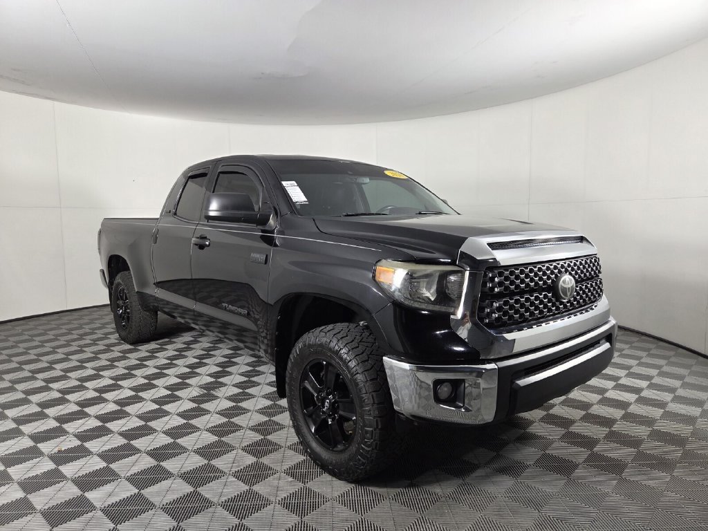 Used 2020 Toyota Tundra SR5 w/ SR5 Upgrade Package RWD image 2