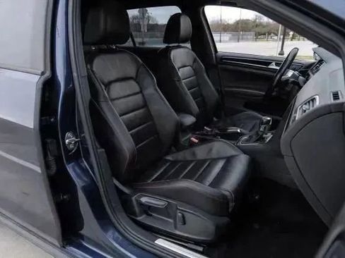 Used 2016 Volkswagen GTI SE w/ Lighting Package (SEL) image 37