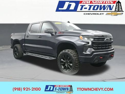 Used 2022 Chevrolet Silverado 1500 LT Trail Boss w/ Protection Package AWD/4WD image 1