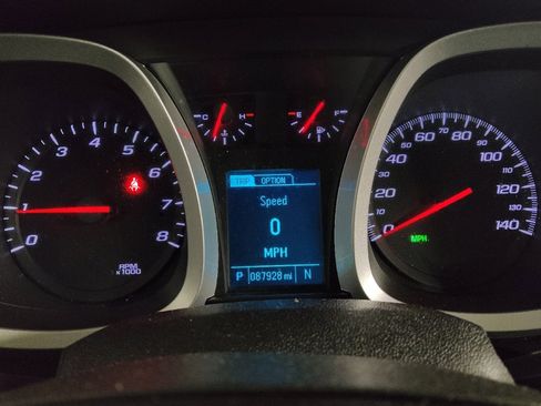 Used 2017 Chevrolet Equinox LS FWD image 23