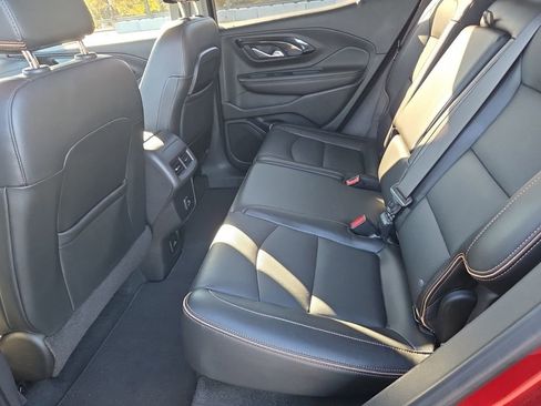 Used 2022 GMC Terrain AT4 w/ Infotainment Package II image 15