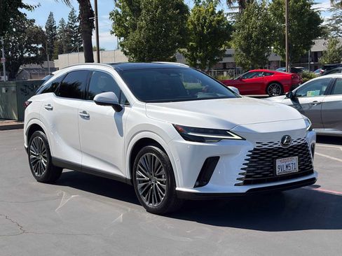 Used 2025 Lexus RX 450h AWD w/ Convenience Package image 5
