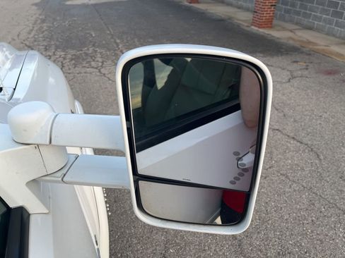 Used 2008 Chevrolet Silverado 3500 LTZ w/ EZ-Lift Tailgate Package image 52