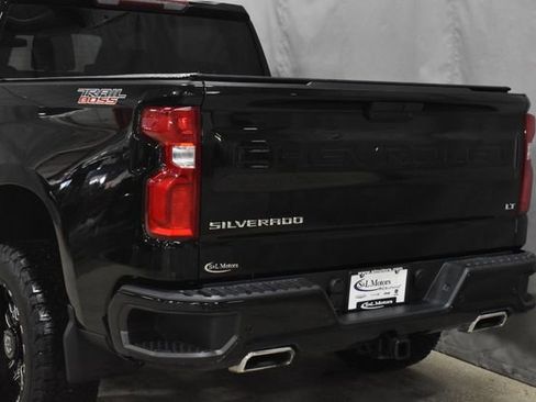 Used 2022 Chevrolet Silverado 1500 LT Trail Boss w/ Safety Package image 10