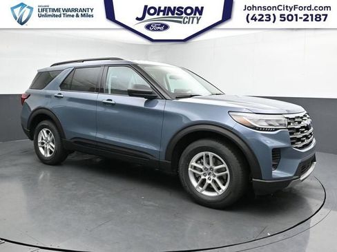 New 2026 Ford Explorer Active image 3