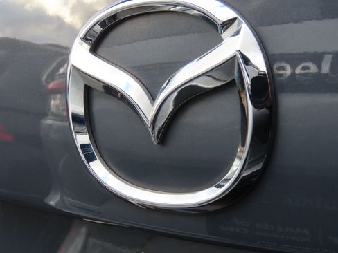 Used 2023 MAZDA CX-9 Carbon Edition image 14