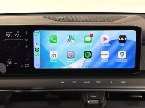 Used 2025 Kia EV9 Wind image 3