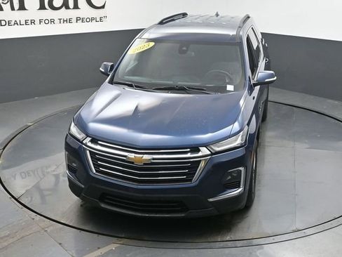 Used 2023 Chevrolet Traverse LT image 46