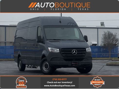 Used 2019 Mercedes-Benz Sprinter 170 image 1