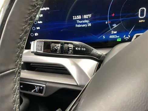 Certified 2026 Cadillac Vistiq Sport w/ LPO, Floor Liner Package image 23