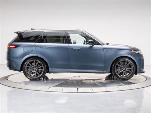 New 2025 Land Rover Range Rover Sport SV Edition Two image 6