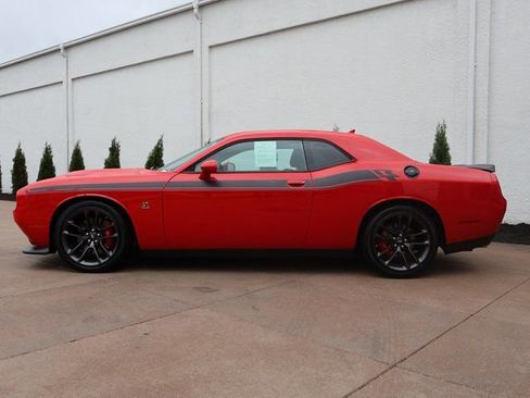 Used 2020 Dodge Challenger R/T Scat Pack RWD image 3