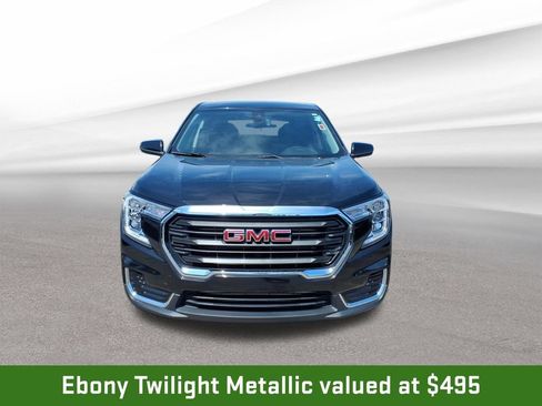 Certified 2023 GMC Terrain SLE FWD image 3