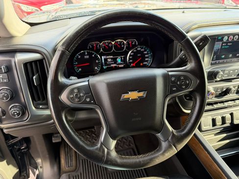 Used 2015 Chevrolet Silverado 1500 LTZ Z71 image 40