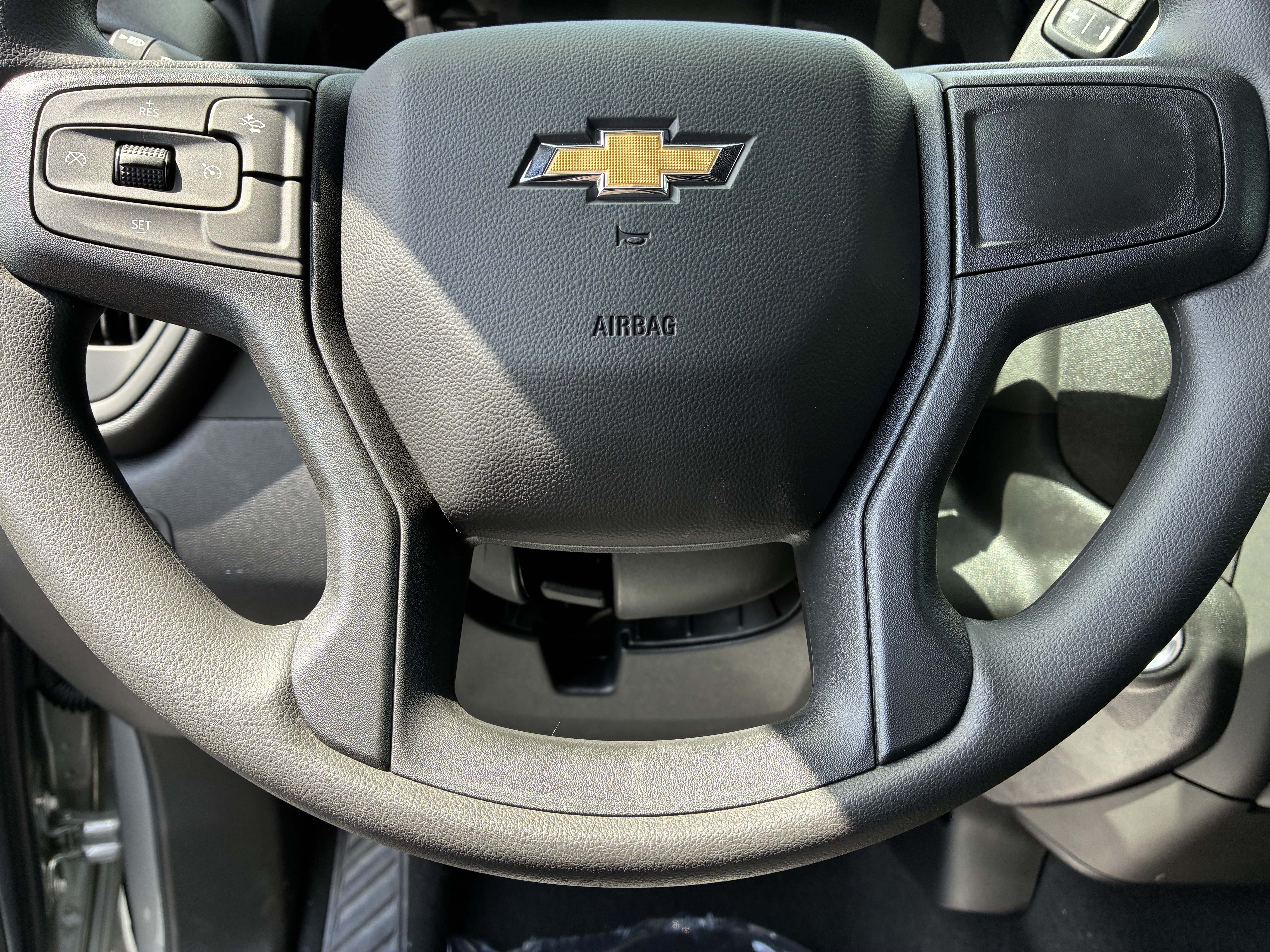 New 2026 Chevrolet Silverado 2500 Custom w/ Custom Value Package AWD/4WD image 29