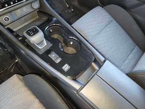 Certified 2023 Nissan Rogue SV image 21