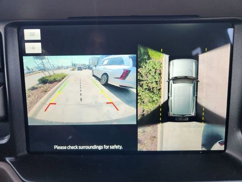 Used 2022 Ford Bronco Wildtrak image 17