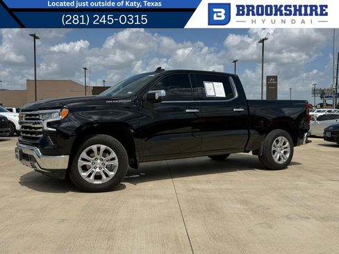 Used 2025 Chevrolet Silverado 1500 LTZ w/ LTZ Convenience Package II RWD image 1