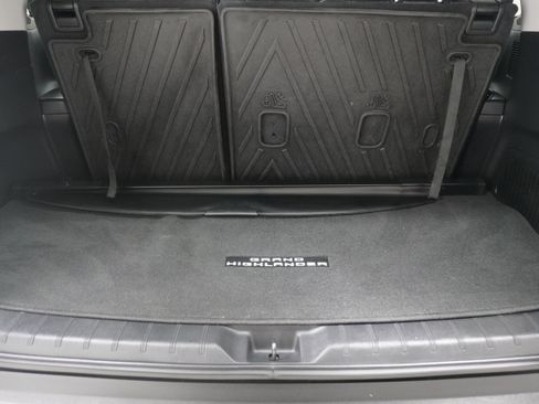 Used 2024 Toyota Grand Highlander FWD image 30
