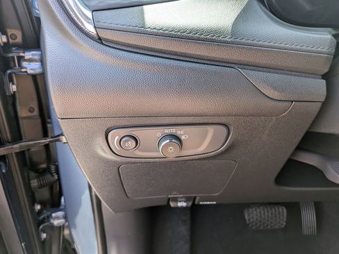 Used 2025 Buick Encore GX Sport Touring w/ Experience Buick Package FWD image 29