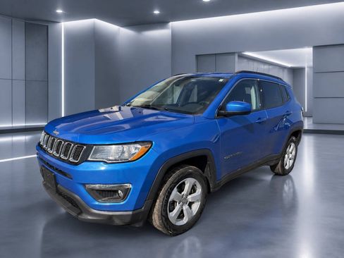 Used 2021 Jeep Compass Latitude AWD/4WD image 1
