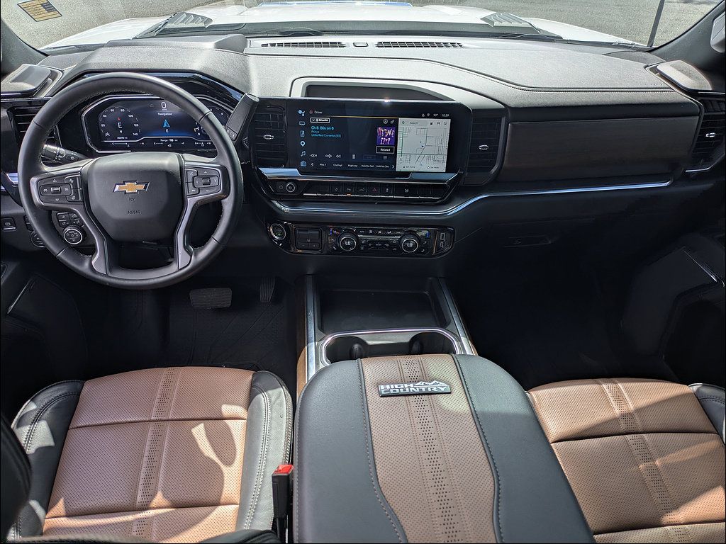Used 2025 Chevrolet Silverado 3500 High Country w/ Technology Package AWD/4WD image 20