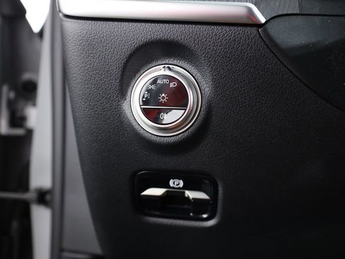 Certified 2026 Mercedes-Benz C 300 4MATIC Sedan image 8