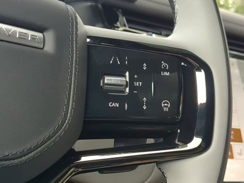 New 2026 Land Rover Range Rover Velar Dynamic SE image 26