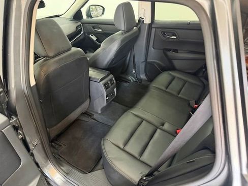 Used 2024 Nissan Rogue SL w/ SL Premium Package AWD/4WD image 33