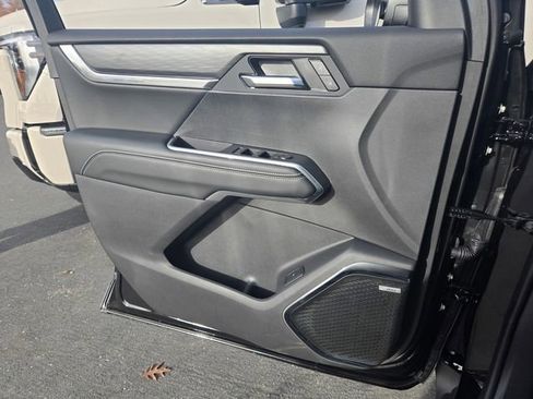 New 2026 GMC Acadia Elevation w/ Super Cruise Package FWD image 19